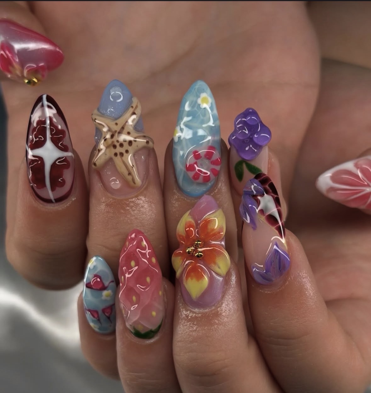 Nail art by H