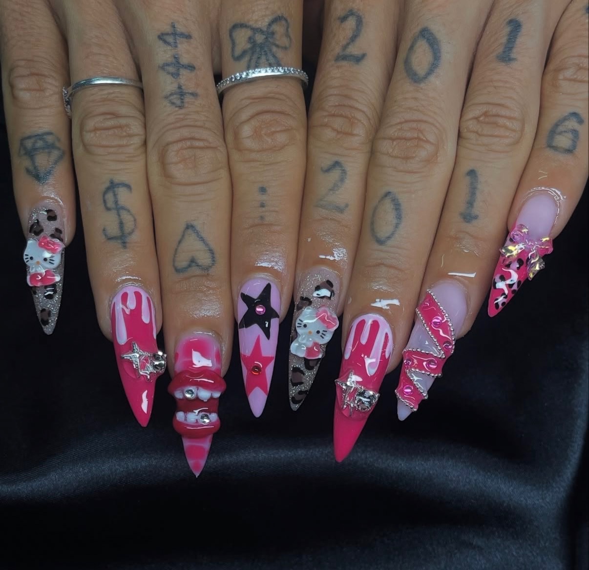 Nail art by H